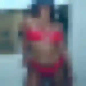 Photo de Laetitia à Abergement-la-Ronce (41 ans) - plan cul gratuit