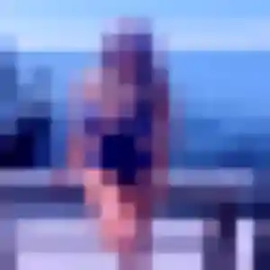 Emmanuelle, 40 ans, connectée à Alix pour une rencontre coquine