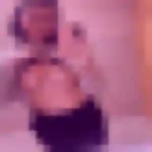Nadia, 40 ans, dispo pour plan cul à Allouagne