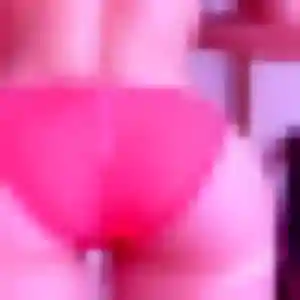 Louna, 22 ans, cherche un plan cul à Ambillou