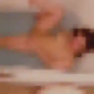 Rencontre Capucine, 44 ans à Ambutrix gratuitement