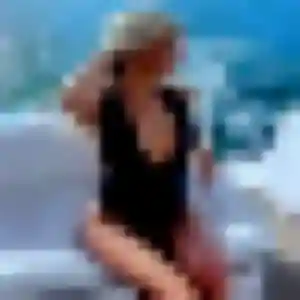 Nora, fille de 40 ans veut plan cul à Angerville
