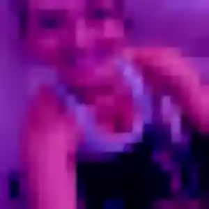 Leontine (26 ans) à Anglade propose une rencontre aujourd'hui