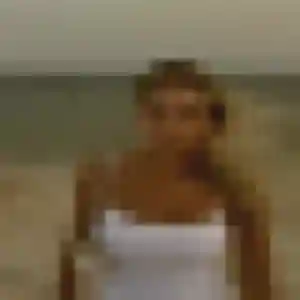 Contacte Laure, 30 ans à Anthon en privé