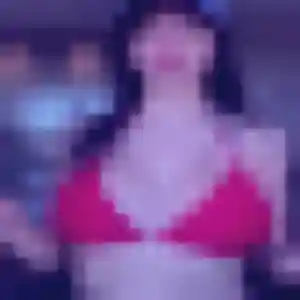 Photo de Laure à Anthy-sur-Léman (29 ans) - plan cul sans inscription