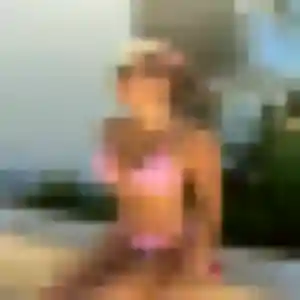 Maya de Arfeuilles, 34 ans - plan cul discret