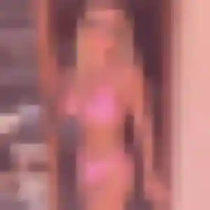 Aisha, 22 ans, en ligne à Argeliers pour une rencontre coquine