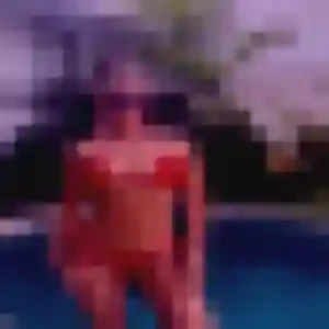 Deborah, 36 ans, dispo pour plan cul à Argeliers