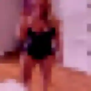 Photo sexy de Azalee, 26 ans à Arzal - rencontre coquine