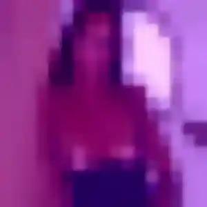 Photo de Idalina à Auribeau-sur-Siagne (23 ans) - plan cul discret