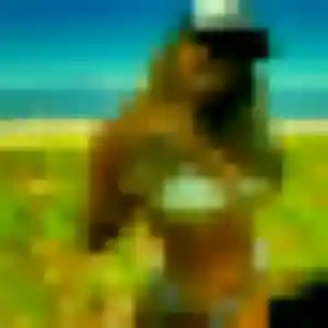Muriel, femme de 29 ans cherche plan cul à Authie