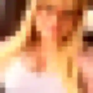 Huguette, 31 ans, cherche un plan cul à Auxy