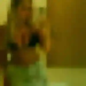 Belle Honorine, 36 ans à Auzouville-sur-Ry - voir sa photo