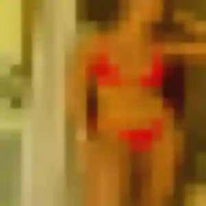 Cassandre, 23 ans, connectée à Avoine pour une rencontre coquine