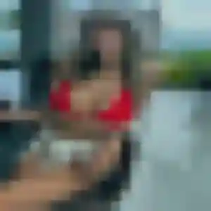 Renee (33 ans) à Azille propose une rencontre aujourd'hui