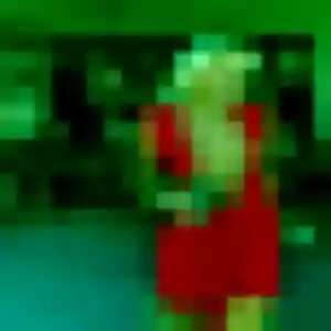 Ameline, 22 ans, connectée à Bages pour une rencontre coquine