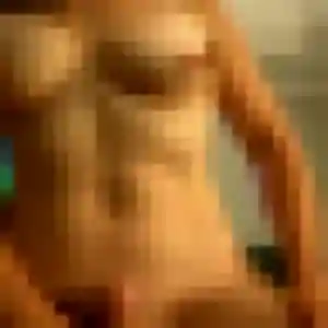 Oceane de Bavent, 34 ans - plan cul discret
