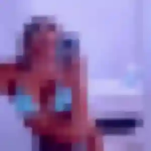 Photo de Lena à Beauce la Romaine (25 ans) - plan cul gratuit