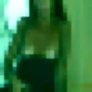 Contacte Geraldine, 25 ans à Beaumont-du-Gâtinais en privé