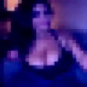 Frederique, 39 ans, disponible à Bégard pour un plan cul