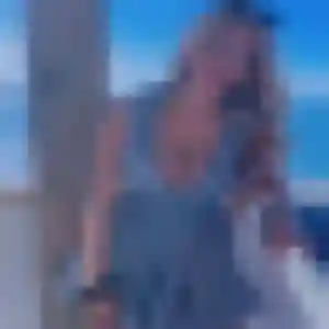 Adelaide, 27 ans, connectée à Bernay-Neuvy-en-Champagne pour une rencontre coquine