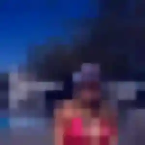 Judith, 24 ans, connectée à Beynes pour une rencontre coquine