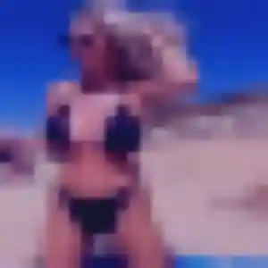 Zineb, 23 ans, cherche un plan cul à Billiers