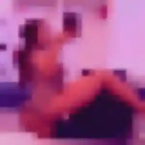 Sibylle, 34 ans, disponible à Blénod-lès-Toul pour un plan cul