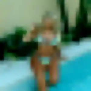 Flavia, fille de 28 ans cherche plan cul à Boé