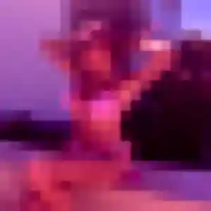 Photo perso de Berenice, 30 ans à Bollène - rencontre coquine