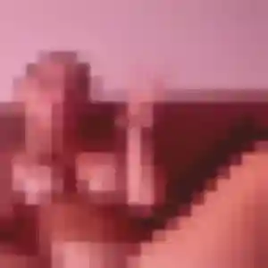 Oriane, 25 ans, connectée à Bomy pour un plan cul