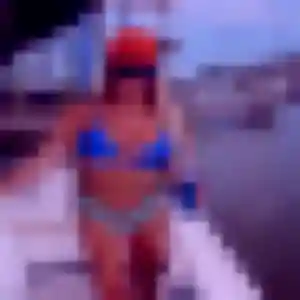 Rejoins Faustine, 35 ans à Boos en privé