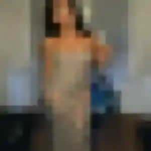 Sexy Justine, 30 ans à Bords - voir sa photo