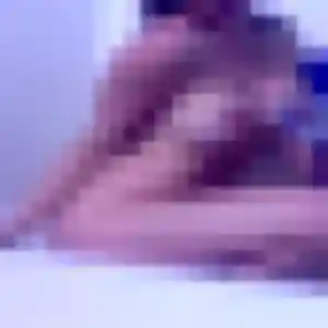 Louisa, 40 ans, connectée à Bouc-Bel-Air pour une rencontre coquine