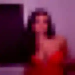 Charmante Anne-Sophie, 37 ans à Bougé-Chambalud - voir sa photo