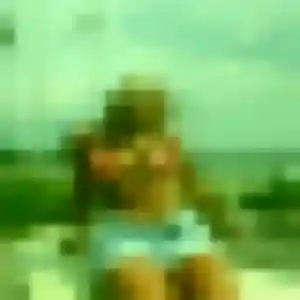 Eglantine, femme de 22 ans propose plan cul à Bougneau