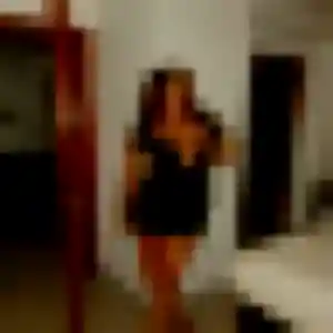 Nina, 33 ans, connectée à Bouquetot pour une rencontre coquine