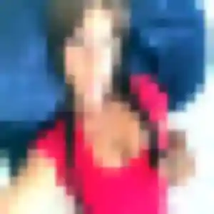 Jessica, femme de 28 ans propose plan cul à Bourogne