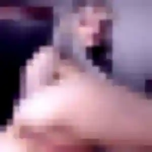 Charmante Amel, 27 ans à Bours - la contacter