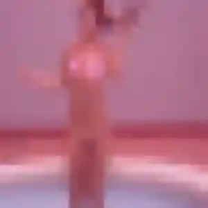 Nora, femme de 32 ans cherche plan cul à Bourth