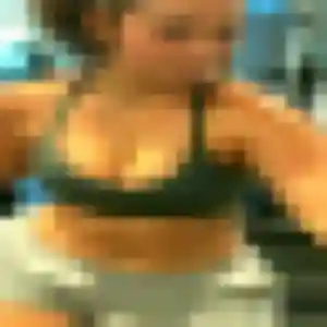 Contacte Salima, 34 ans à Bourthes en t'inscrivant