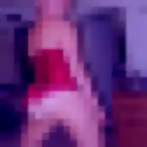Charmante Aurelie, 33 ans à Boussières - voir sa photo