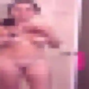 Touria, femme de 39 ans veut plan cul à Boust