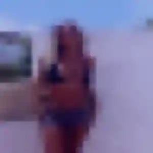 Rachida, femme de 22 ans cherche plan cul à Brignac-la-Plaine