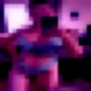 Urielle, 43 ans, disponible à Brive-la-Gaillarde pour un plan cul