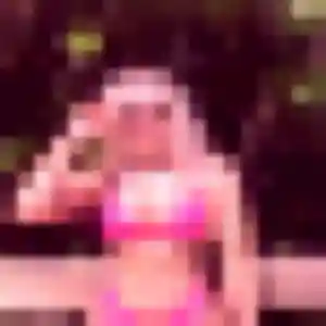 Jolie Naomi, 27 ans à Brix - la contacter