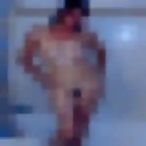 Photo de Kim à Bucquoy (27 ans) - plan cul sans inscription