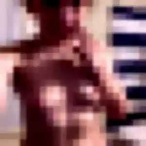 Nelly, 43 ans, en ligne à Burbure pour une rencontre coquine