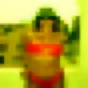 Photo exclusive de Elodie, 27 ans à Burgnac - plan discret