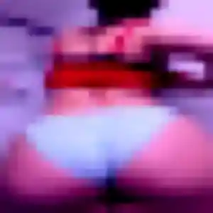 Anne, 28 ans, disponible à Busnes pour un plan cul